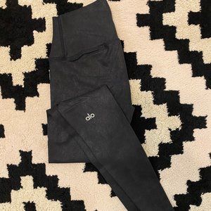 Alo Textured Leggings